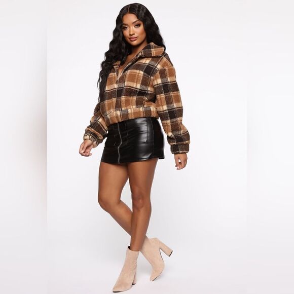 Fashion Nova  - Picture 4 of 16